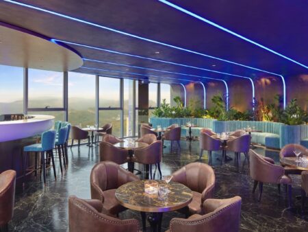 THE WATSON PREMIUM HALONG HOTEL