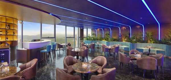 THE WATSON PREMIUM HALONG HOTEL