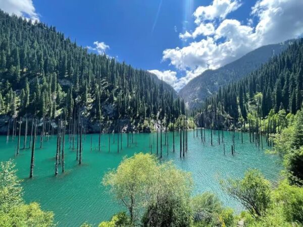 Khám phá Trung Á : Kazakhstan- Kyrgyzstan 9 ngày 8 đêm